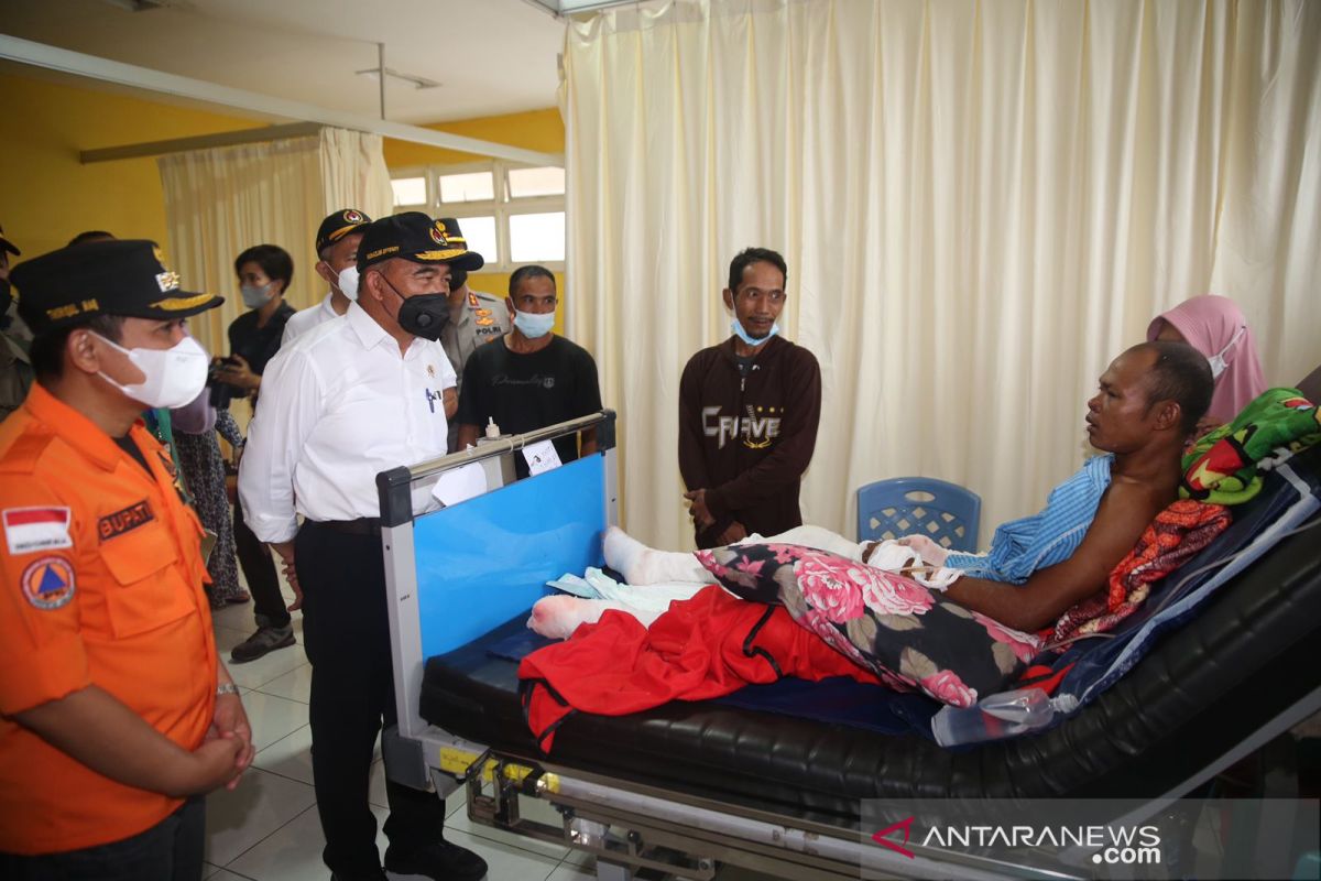 Korban erupsi gunung Semeru mengungsi di zona rawan dipindahkan