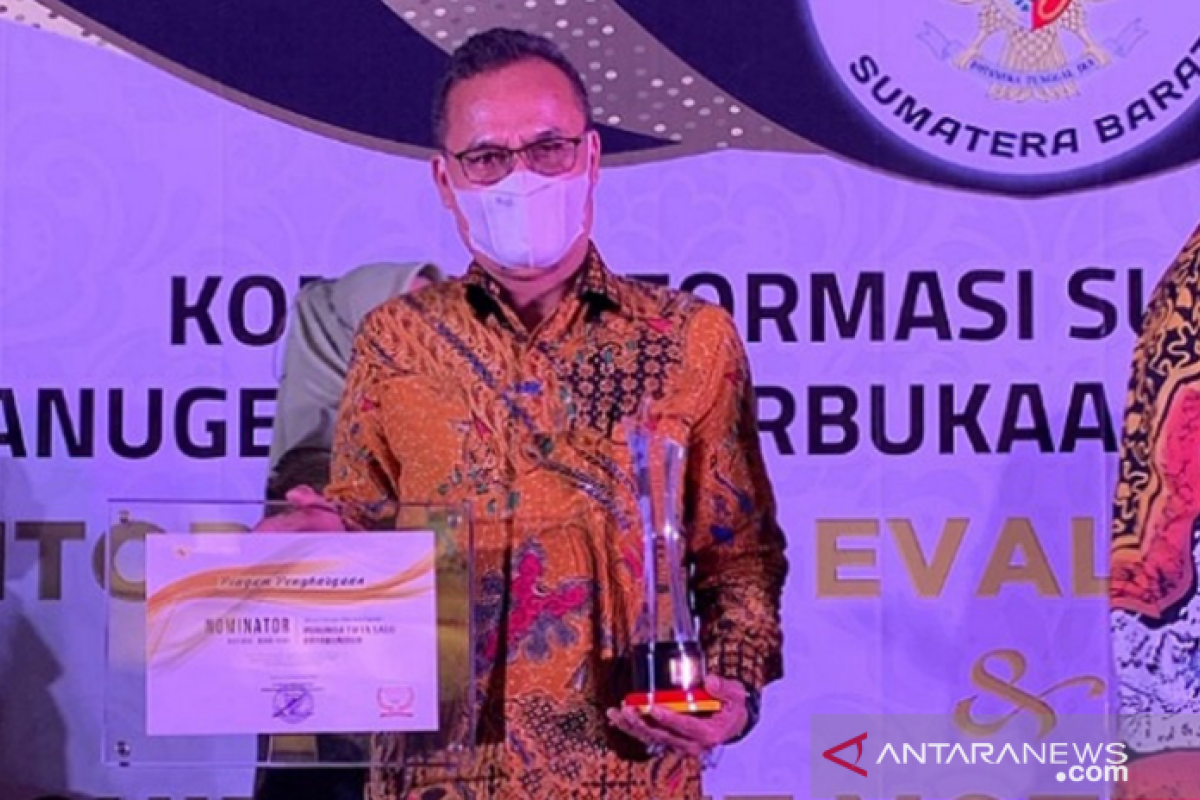 PAM Tirta Sago Payakumbuh peringkat II Anugerah Keterbukaan Informasi Publik