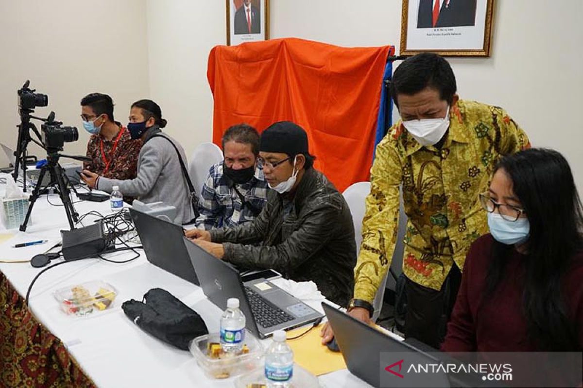 KJRI Chicago layani pembuatan KTP dua menit