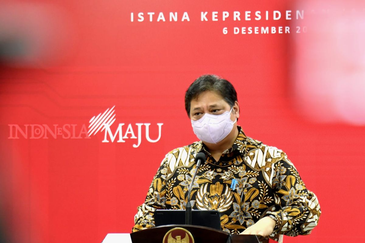 President Jokowi seeking booster vaccination rollout in January 2022: Coordinating Minister Airlangga