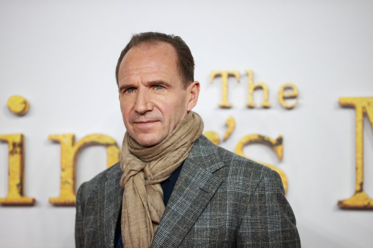 Ralph Fiennes  bintangi film ketiga "Kingsman"