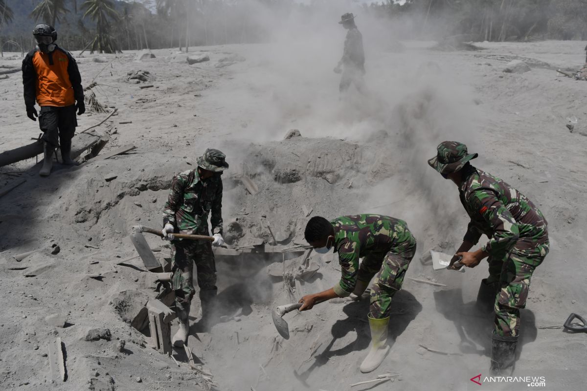 Bambang Soesatyo dukung operasi penanganan darurat erupsi Semeru dari BNPB