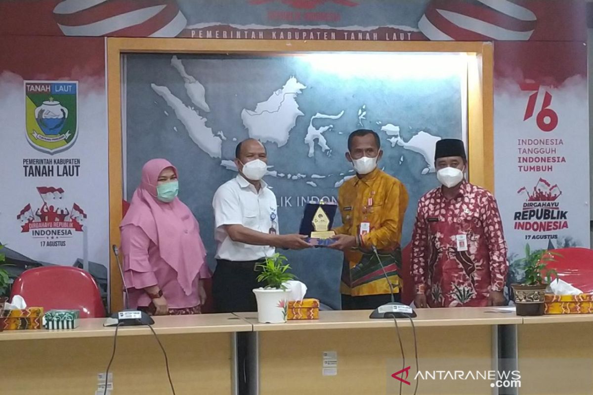 Bupati : Pembelian barang dan jasa lingkup Pemkab Tanah Laut ke UMKM dan UKM