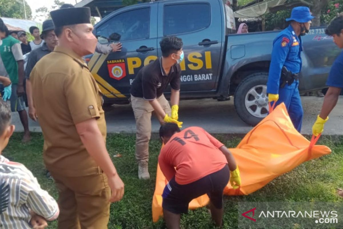 Warga Meranti digegerkan penemuan mayat tanpa kepala hanyut di pinggir laut