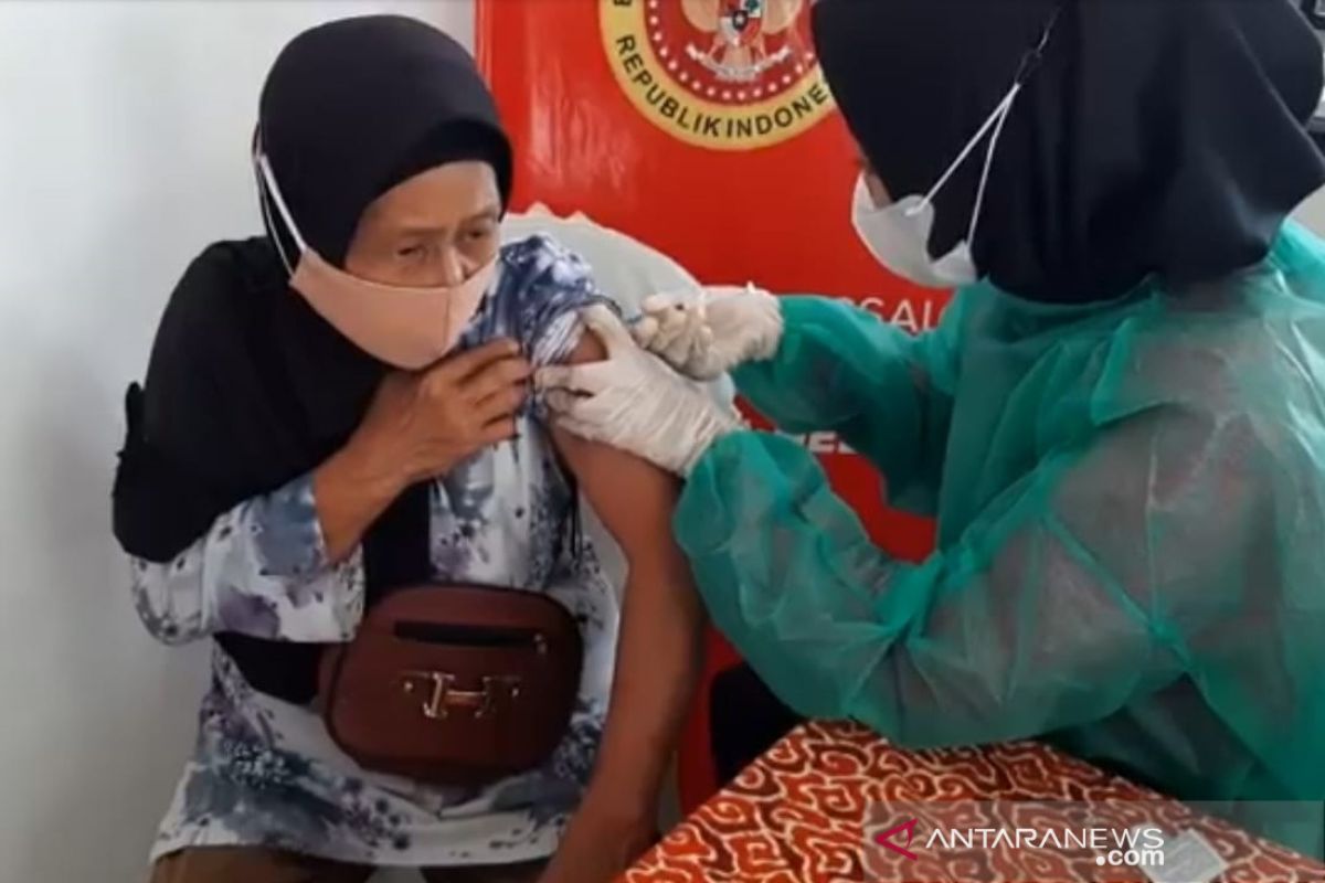 West Java: BIN expedites vaccinations in areas with coverage below 70%