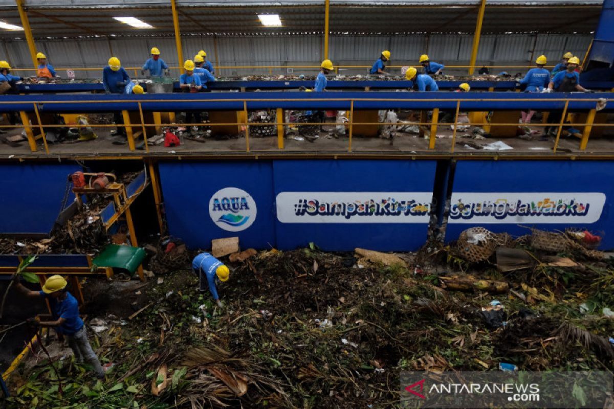 Danone-AQUA dirikan TPST Samtaku di Badung untuk atasi sampah