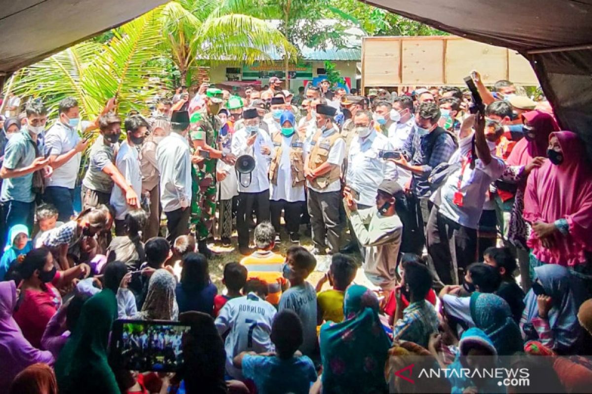 Jusuf Kalla ajak warga menjaga alam dan tak bakar hutan