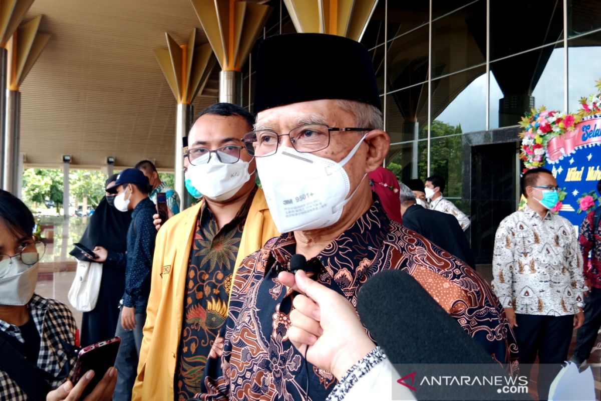 Ketum PP Muhammadiyah:  Jangan abai prokes meski tren COVID-19 melandai