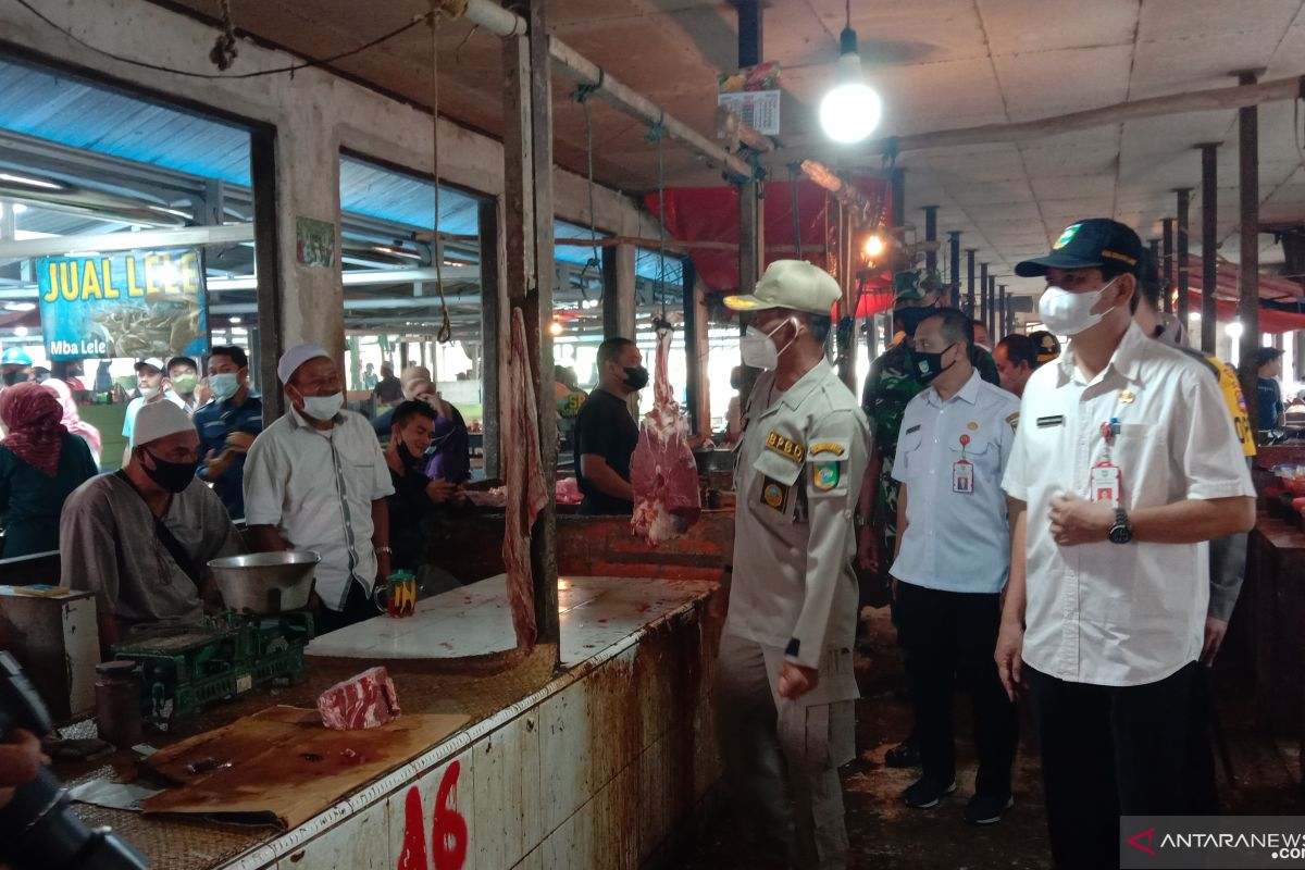 Bupati Jombang Cek Stok dan Harga Bahan Pokok Jelang Nataru