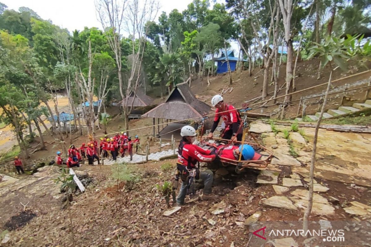 Sekolah Vertical Rescue Indonesia digelar di Kabupaten HST