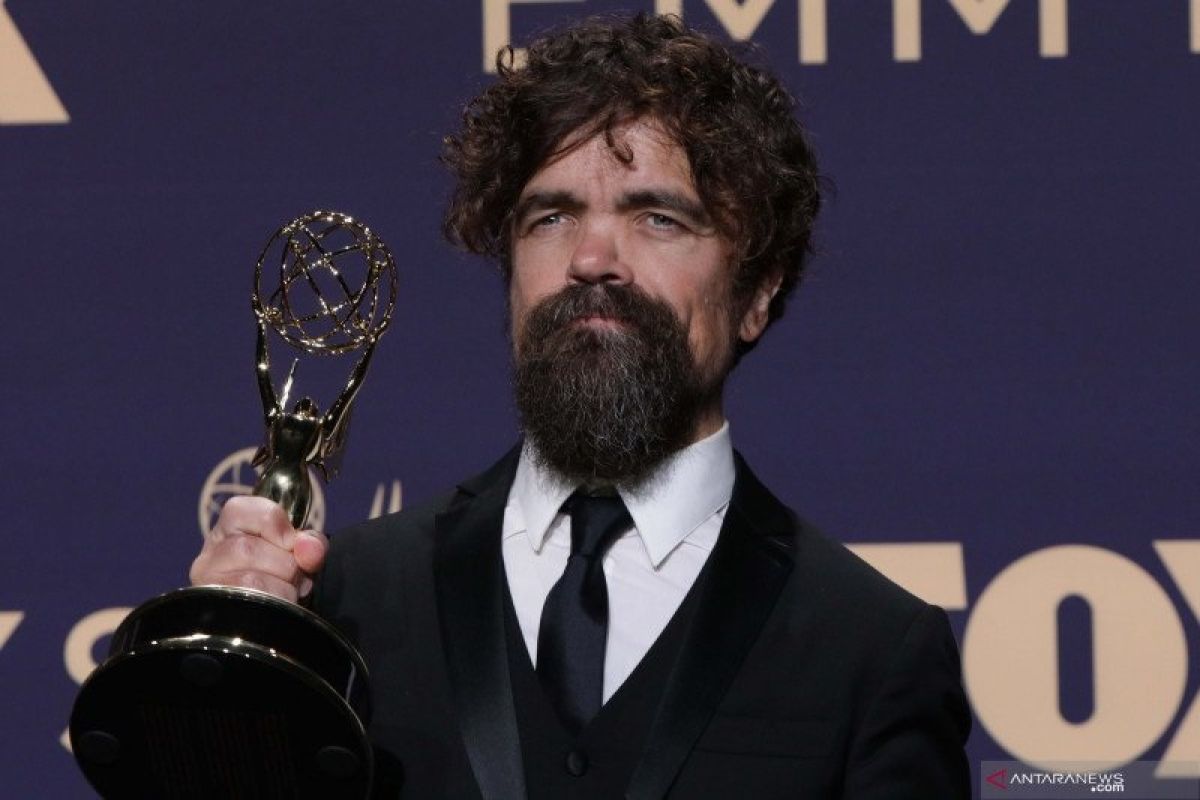 Peter Dinklage jadi pemeran utama drama musikal 'Cyrano'