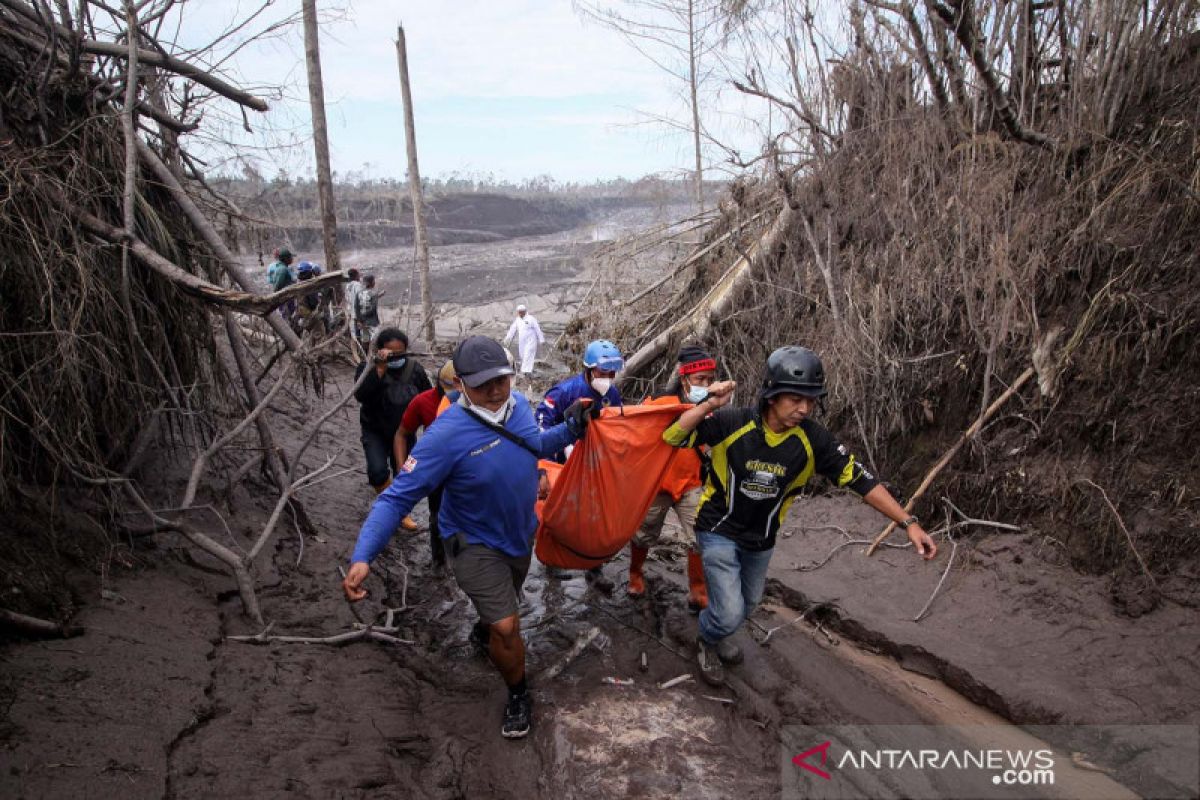 BNPB: 8,26 juta pengungsi akibat bencana di Indonesia hingga 19 Desember 2021