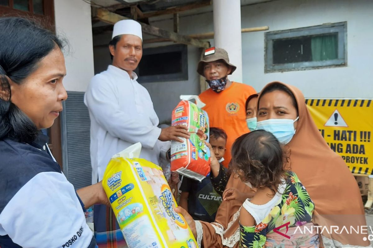 PWI Malang Raya salurkan bantuan tahap pertama untuk korban bencana Semeru
