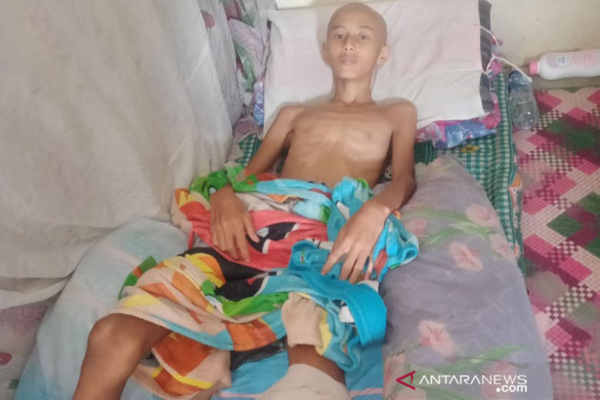 Masyarakat Simeulue galang donasi untuk pengidap tumor ganas