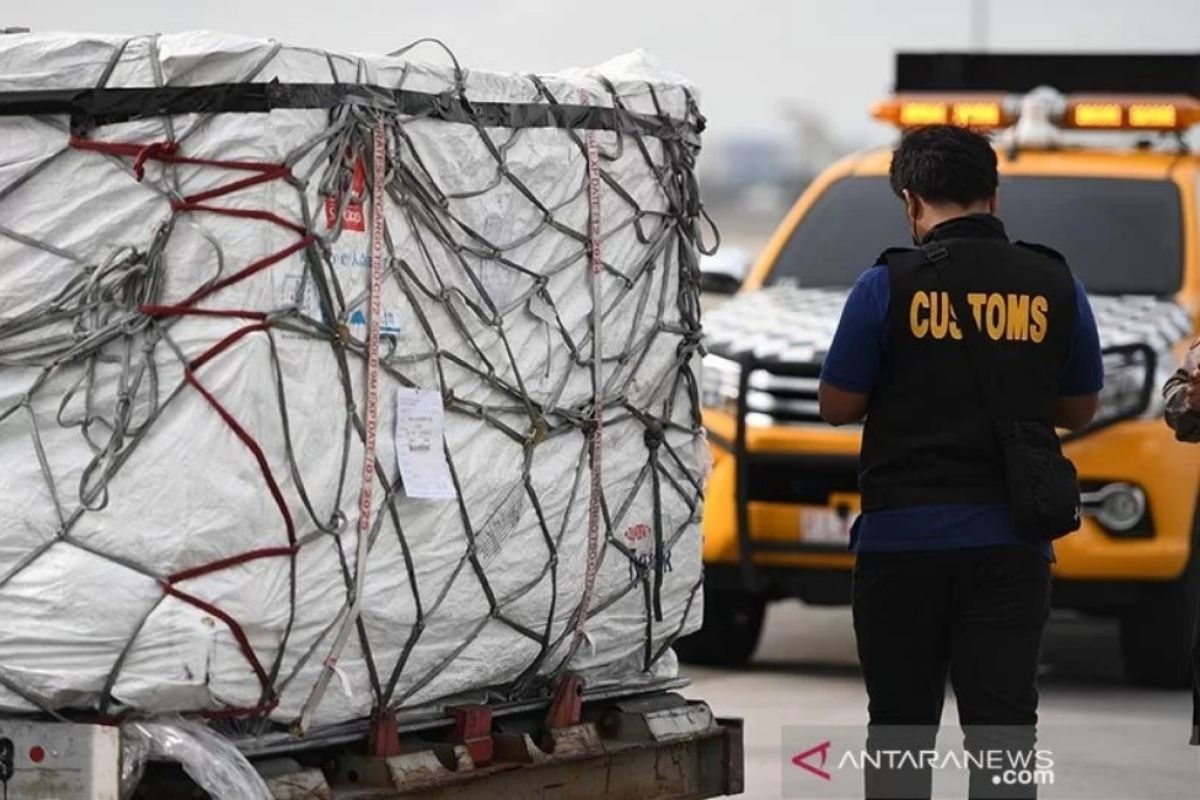 4,5 juta dosis vaksin donasi dari Prancis-Jerman tiba di Indonesia