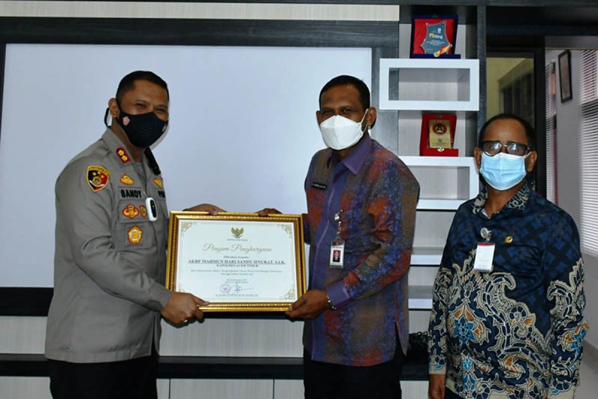 Bupati Aceh Timur beri penghargaan kepada kapolres, ini alasannya