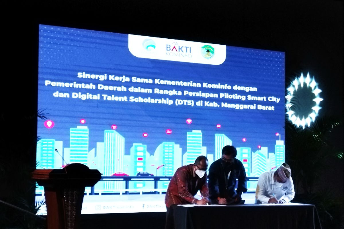 Pemkab Manggarai Barat - Kemkominfo  sinergi Piloting Smart City