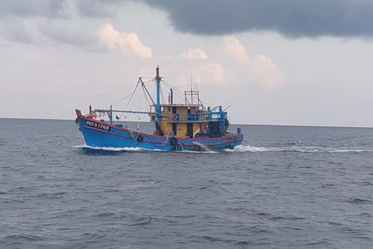 Langgar aturan,1 kapal ikan Malaysia dan 6 kapal Indonesia