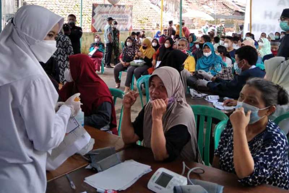 Temanggung gelar vaksinasi di tempat-tempat keramaian
