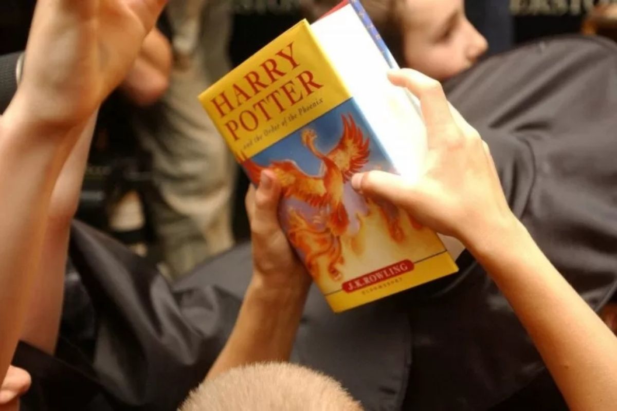 Edisi pertama "Harry Potter" dilelang,  terjual Rp6,7 miliar