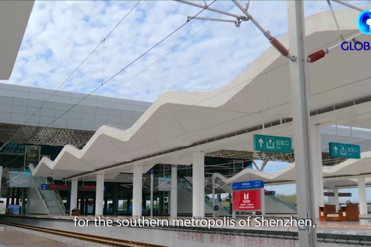 GLOBALink: Jalur kereta cepat baru akan dukung perjalanan antara Ganzhou dan Shenzhen