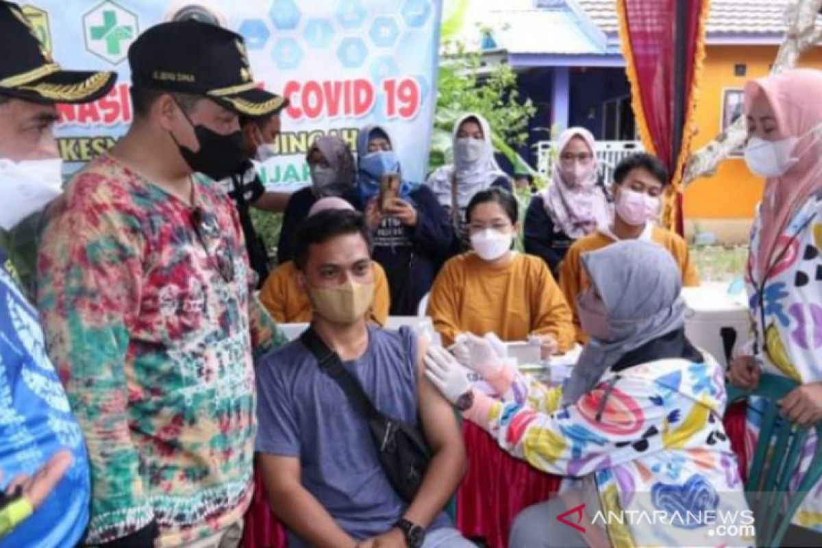 Vaksinasi COVID-19 dosis pertama di Banjarmasin capai 72 persen