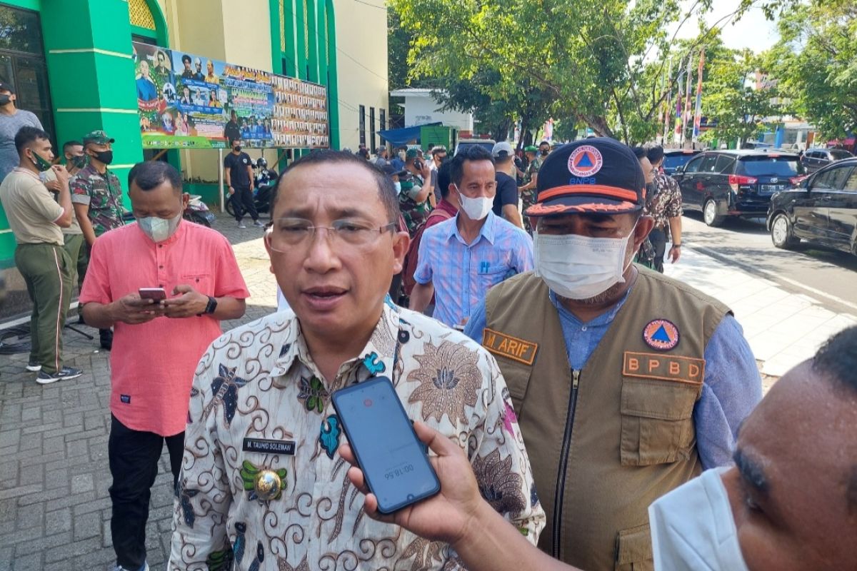 Jumlah pengungsi bertambah, Pemkot Ternate fokus tangani korban bencana gelombang pasang