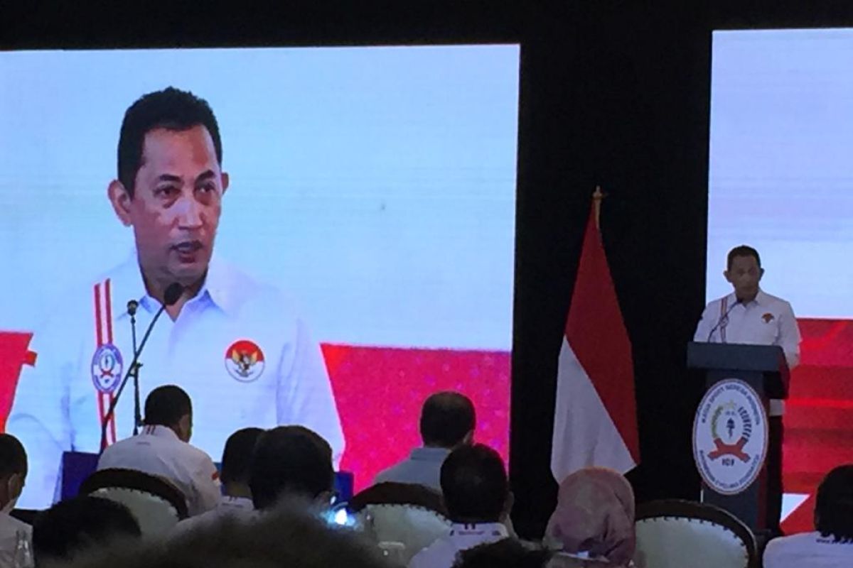 Listyo Sigit Prabowo dilantik sebagai Ketum ISSI