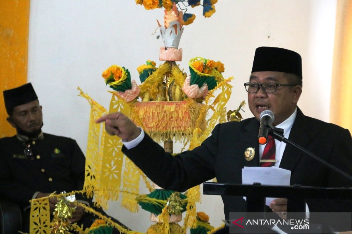 Bupati Aceh Barat ingatkan mukim jangan sampai stempel tertinggal di rumah janda