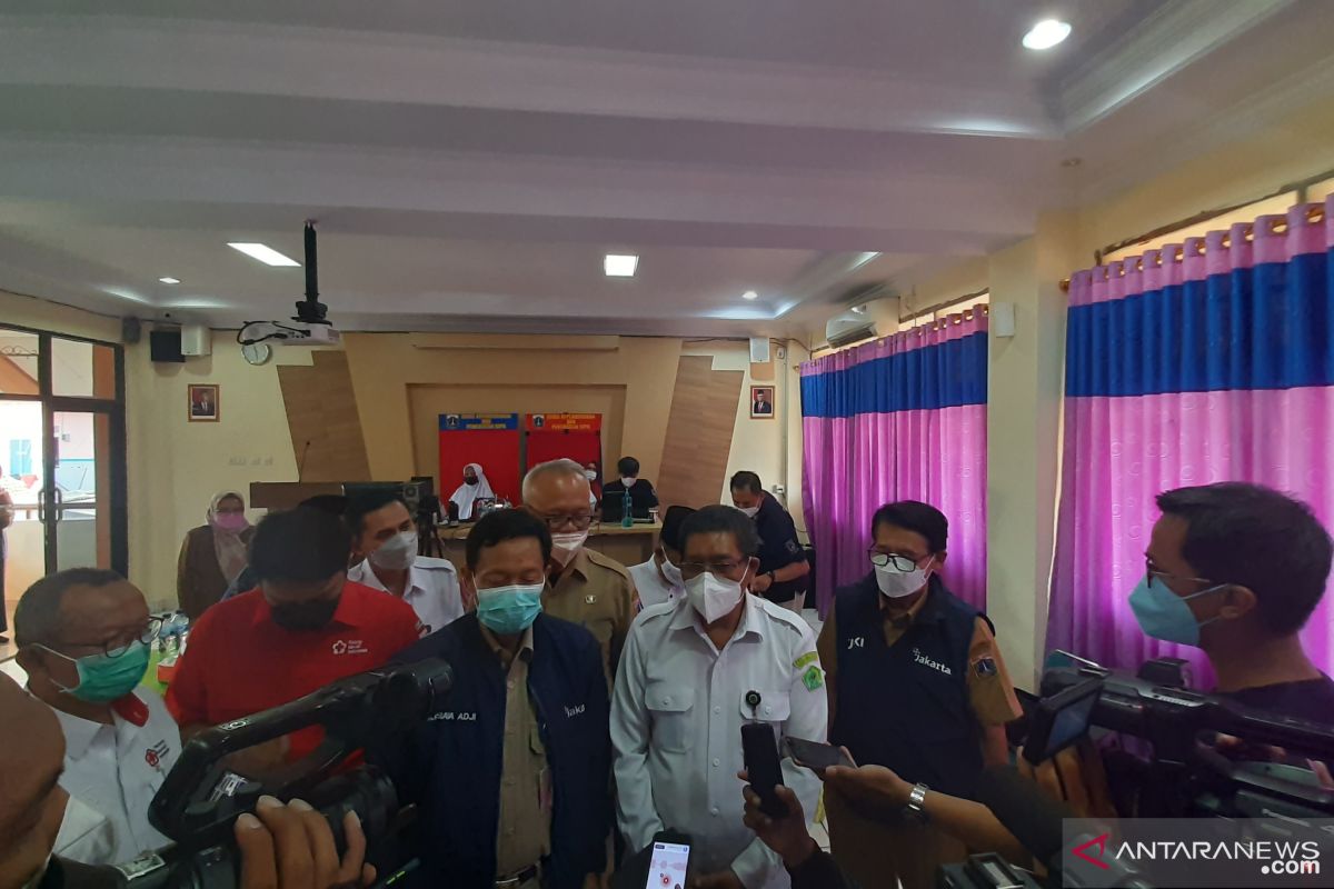 Pemkot Jaksel buka layanan donor darah di sentra perekaman KTP