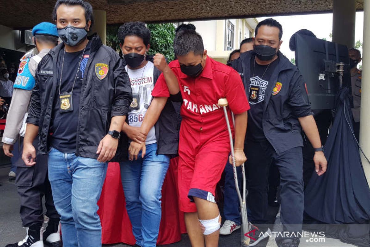 Semarang Police foil attempt to traffic 8.4-kg meth from Kalimantan