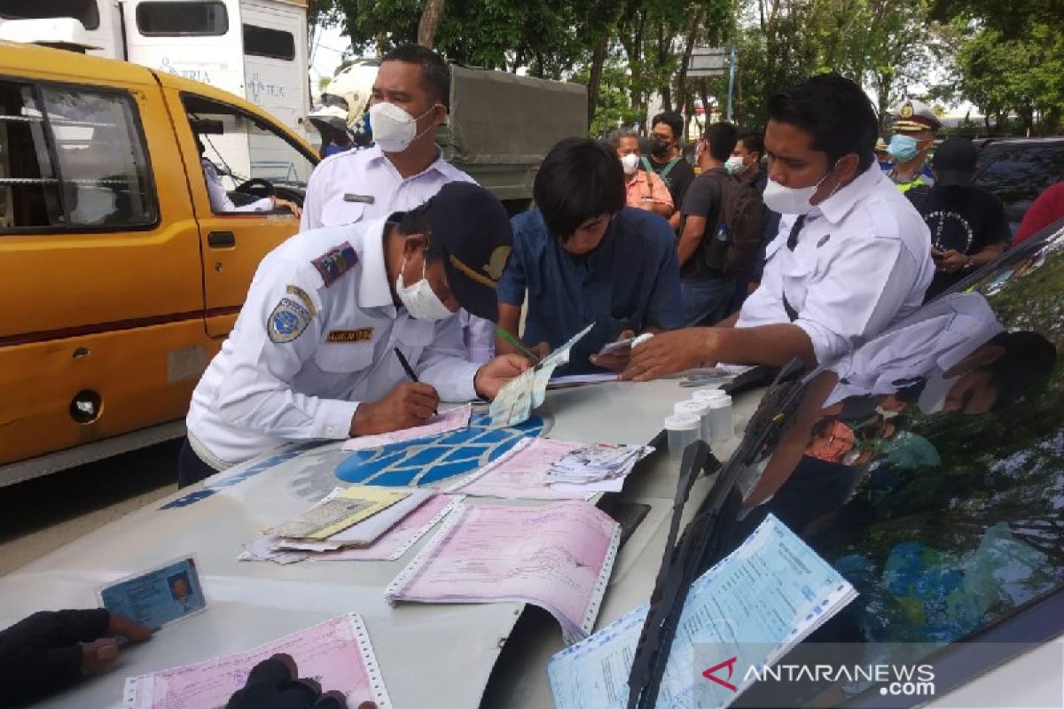 10 sopir angkot positif narkoba diboyong ke BNN