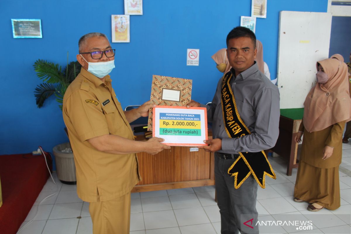 Kembangkan budaya gemar membaca, Dinas Perpustakaan dan Kearsipan Kabupaten Solok kukuhkan duta baca