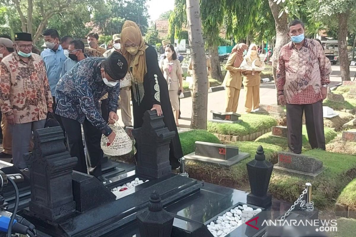 Anies: Pemugaran makam Sultan Aceh harus jadi tradisi menjaga pejuang