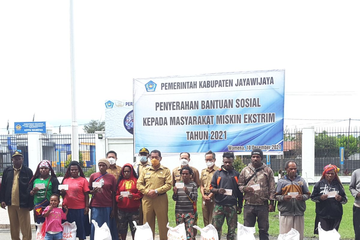 Pemkab Jayawijaya salurkan bantuan ekstrem untuk 1.102 penerima