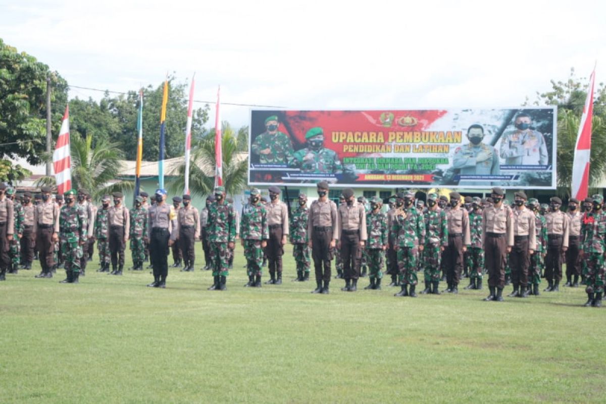 409 siswa TNI-Polri Ikut Diklat Integrasi di Rindam XIII Merdeka