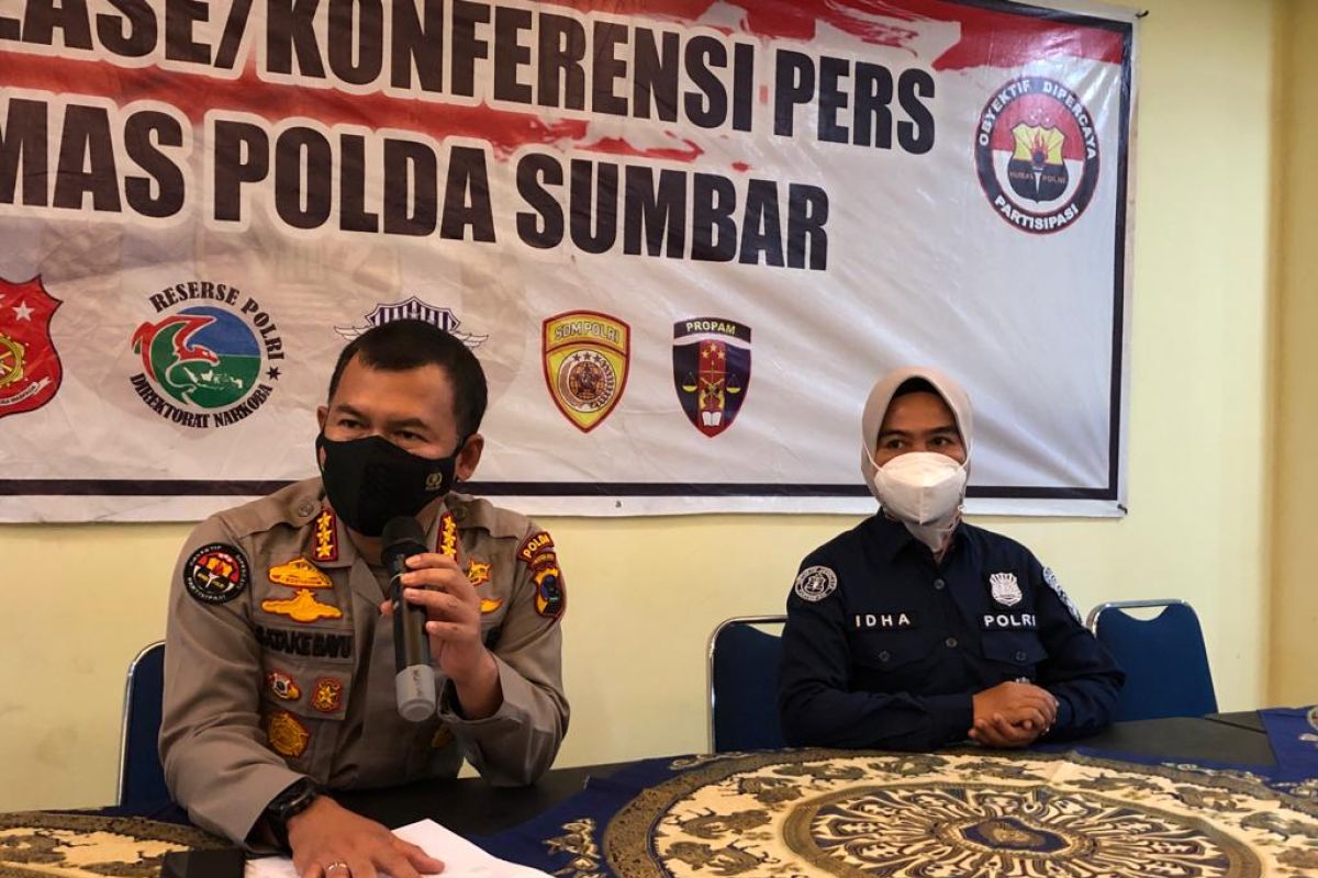 Polda Sumbar dirikan 60 pos pengamanan dan pelayanan Natal-tahun baru