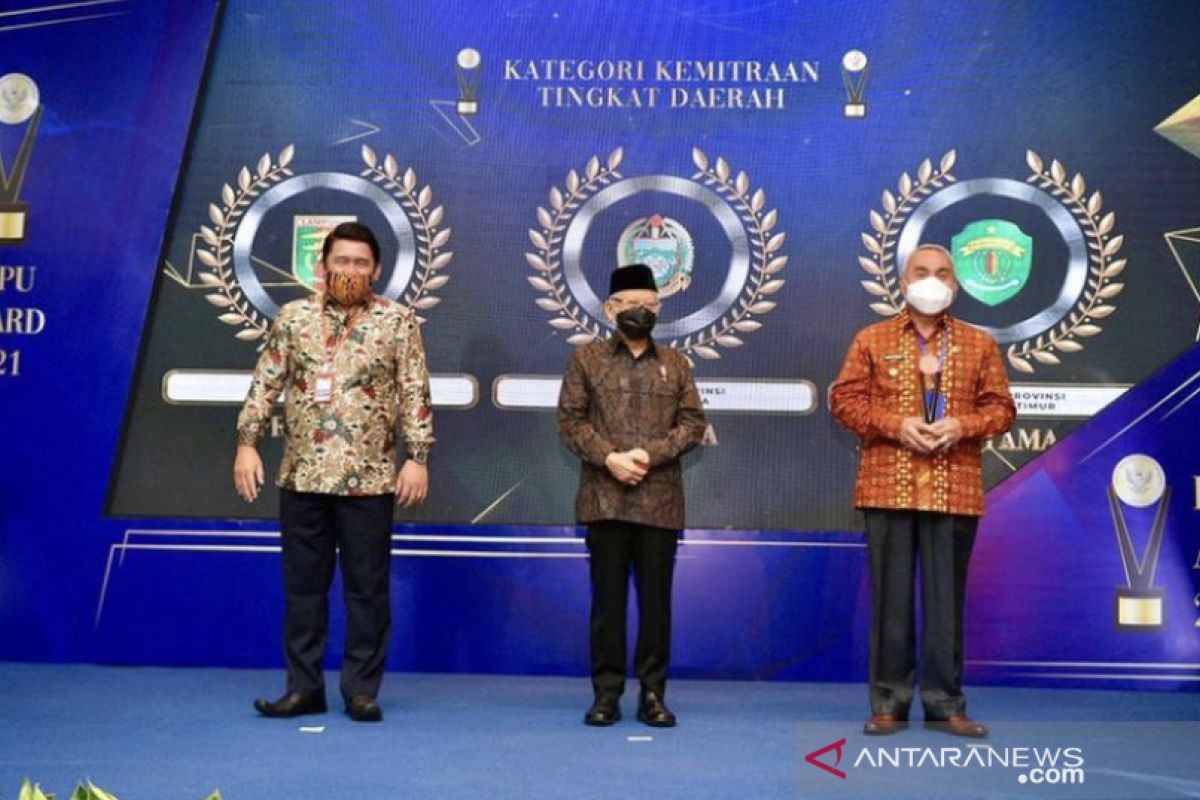 Pemprov Kaltim raih KPPU Award  kategori kemitraan