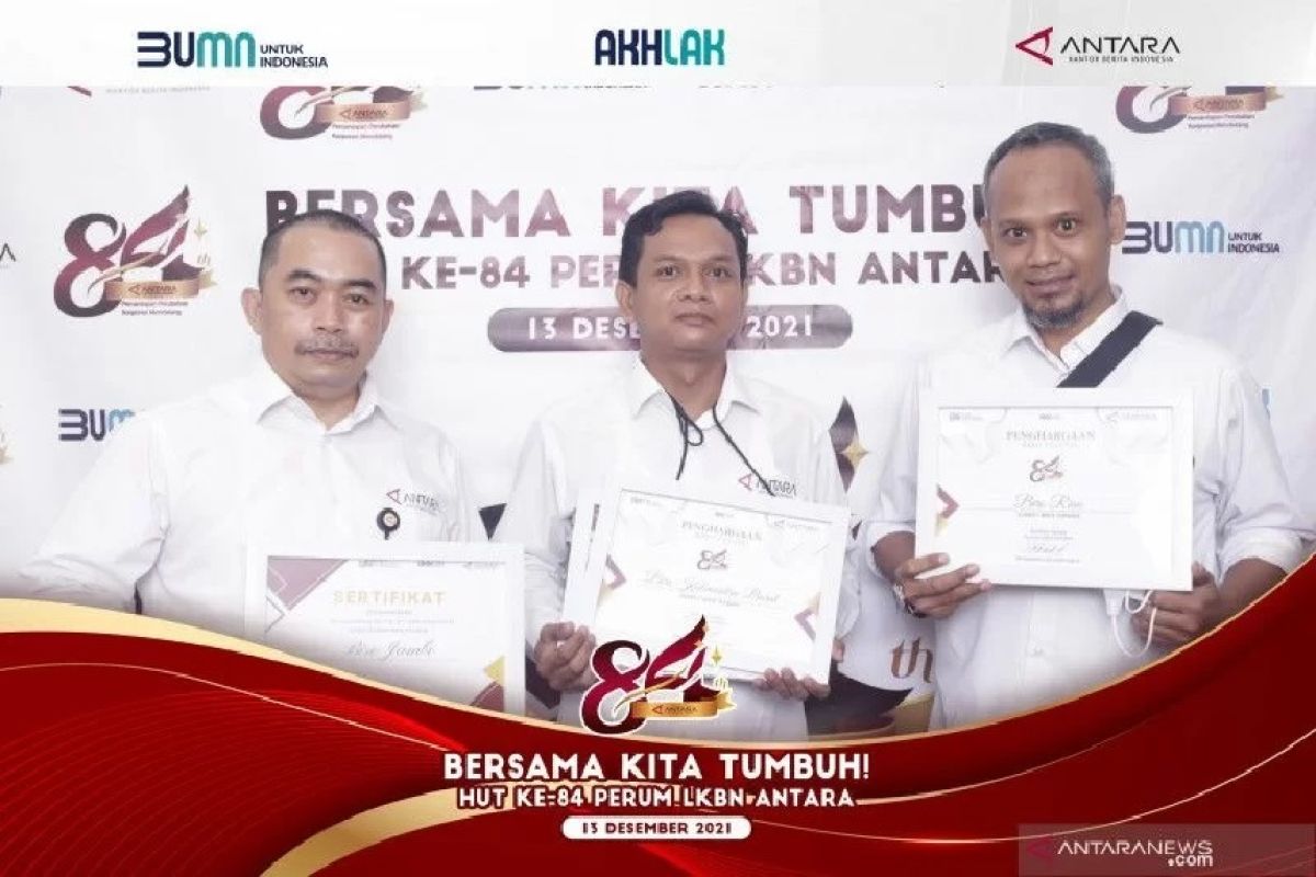 HUT ke 84, ANTARA Biro jambi dianugrahi penghargaan khusus utama