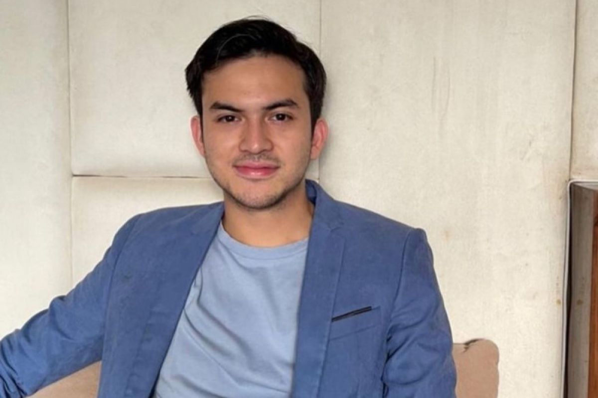 Pemasok ganja kepada artis Rizky Nazar dikejar polisi