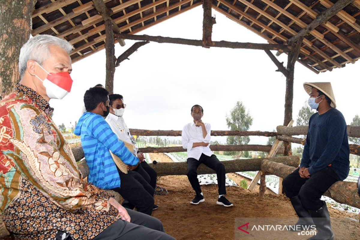 Petani Temanggung minta gudang hingga "green house" ke Presiden Jokowi