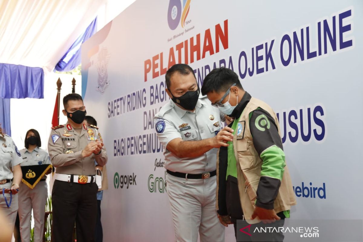 Korlantas Polri dan Jasa Raharja latih pengemudi ojek 'online'