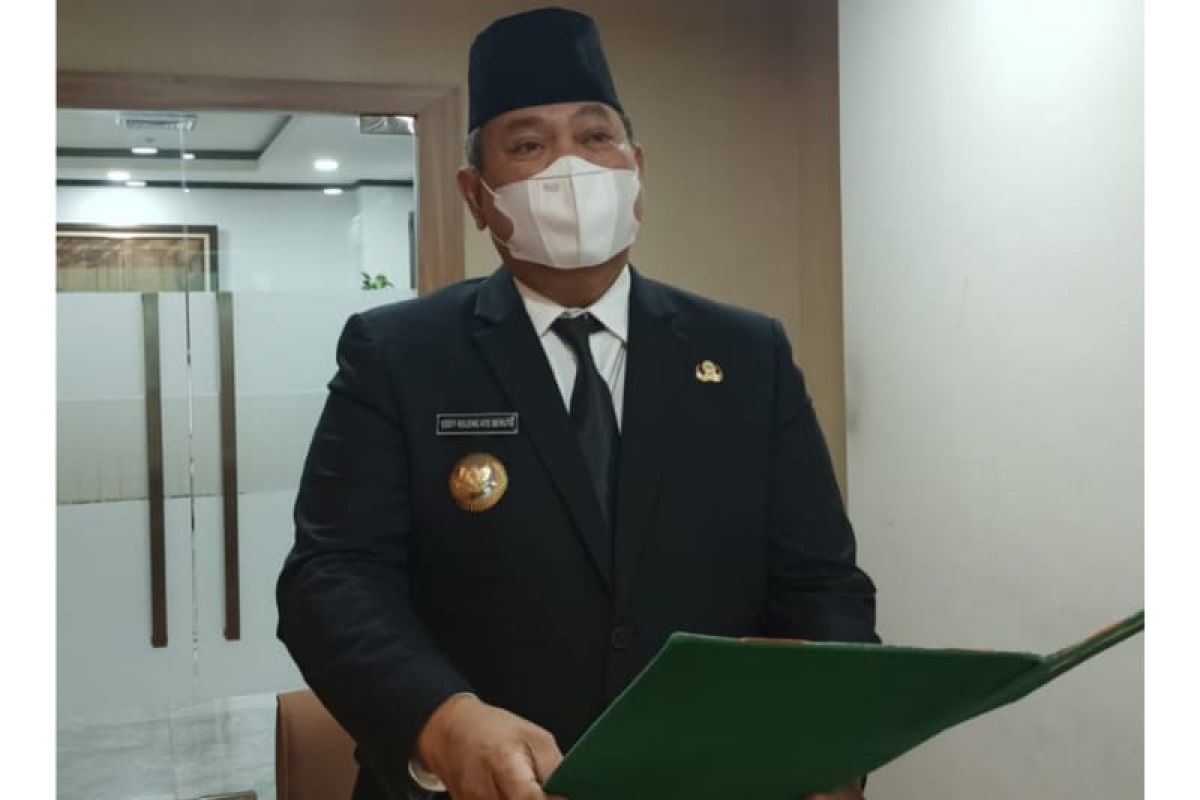 Bupati Dairi Eddy Berutu lantik Budianta Pinem sebagai penjabat Sekda