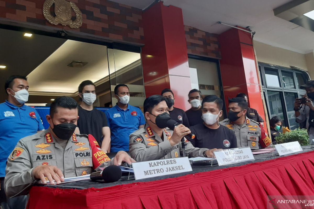 Jadi DPO, pemasok ganja kepada artis Rizky Nazar diburu polisi