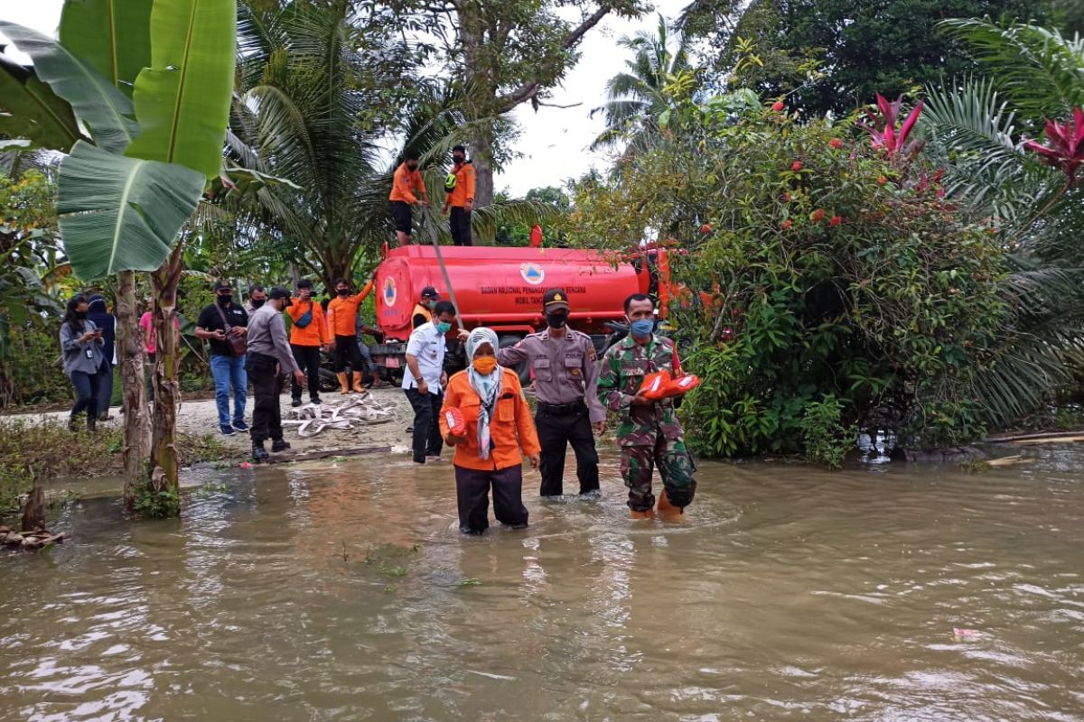 Stasiun Meteorologi Sepinggan sampaikan Kaltim berpotensi rob-gelombang tinggi