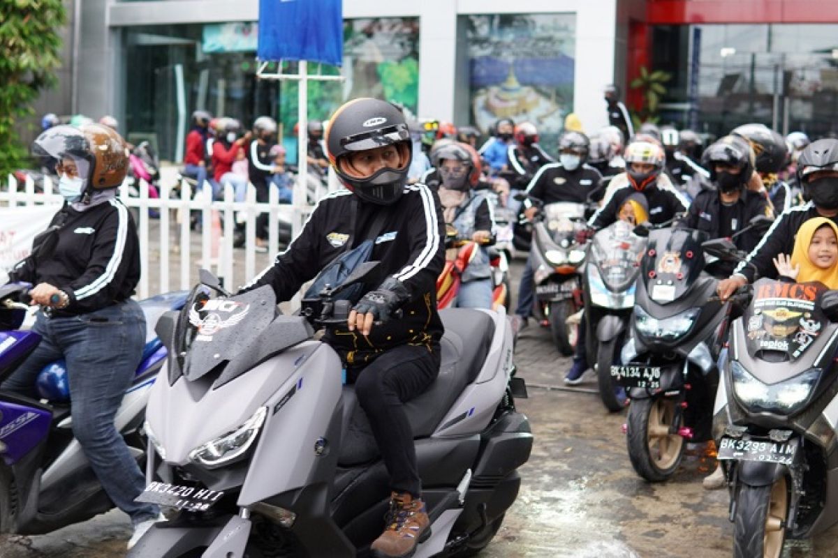 Touring Yamaha MAXI ke Taman Dirgantara berlangsung semarak