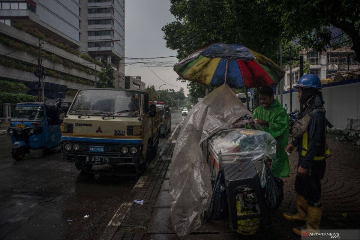 Sabtu, DKI Jakarta diprakirakan diguyur hujan