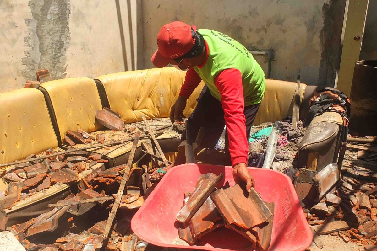 Jumlah rumah rusak akibat gempa di Jember bertambah menjadi 38 unit