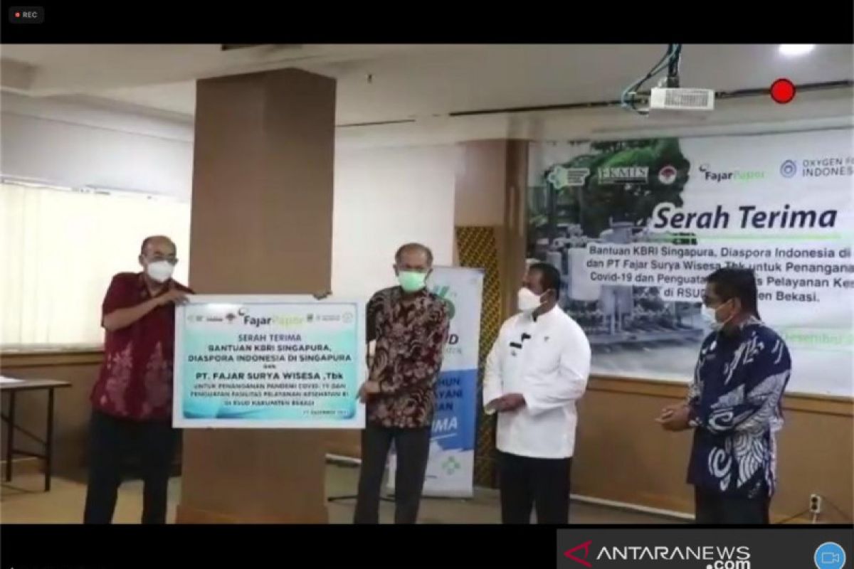 Bantuan oksigen diaspora di Singapura diserahkan ke 12 RS di Indonesia