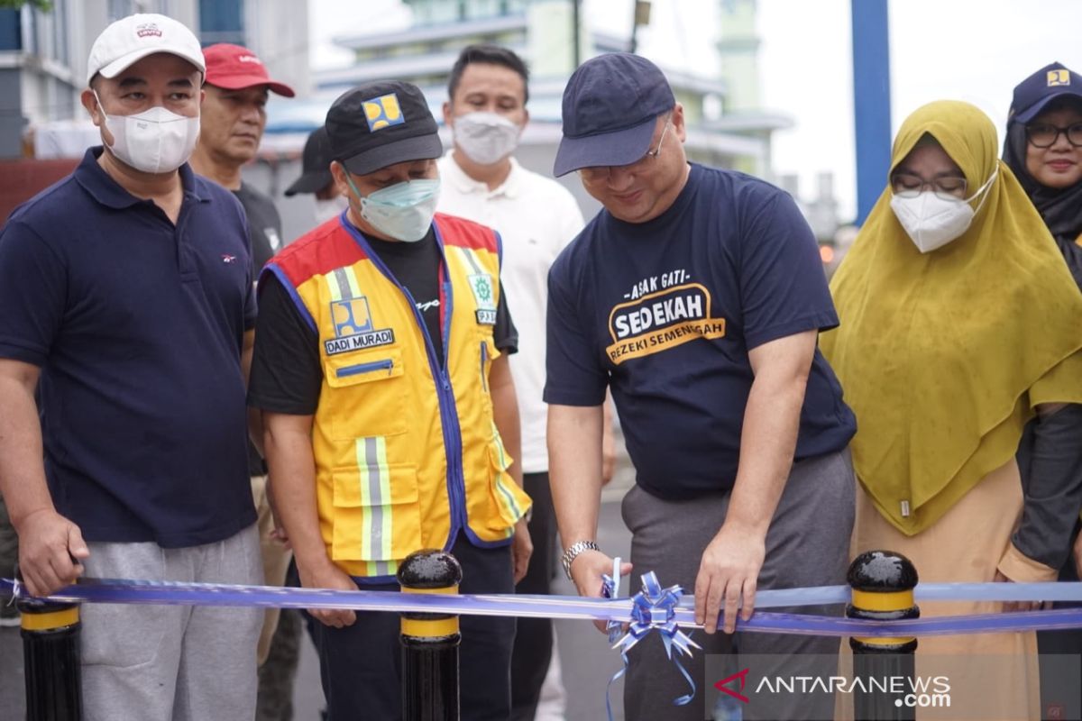 Kepala BPJN bersama Gubernur Babel resmikan Pedestrian di Kota Sungailiat